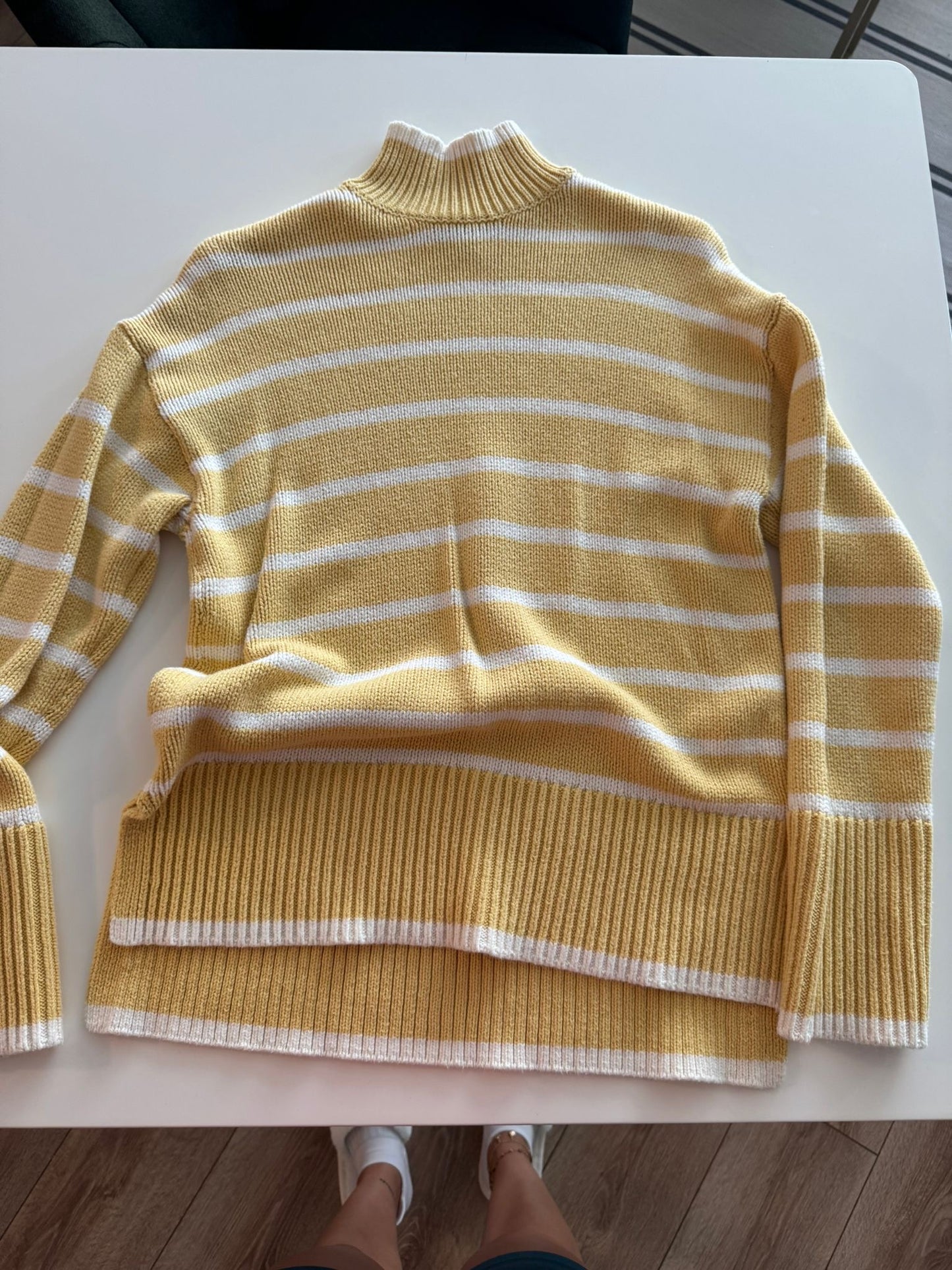 Yellow stripes long sleeve shirt - Size XXS