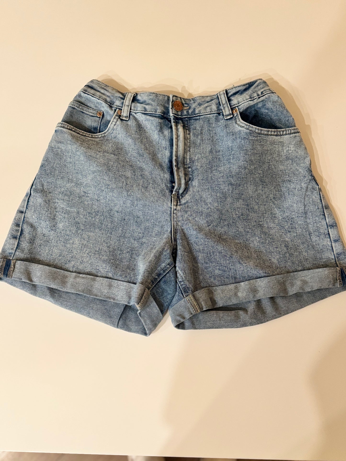 Shorts jeans - Size 4