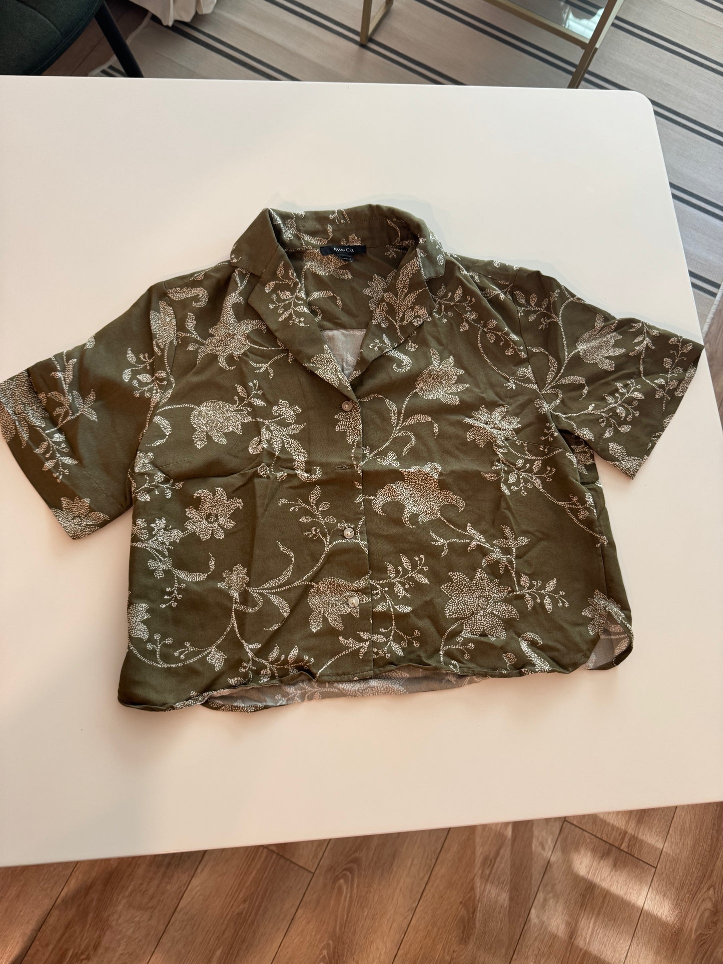 Shirt green flowers - Size XS